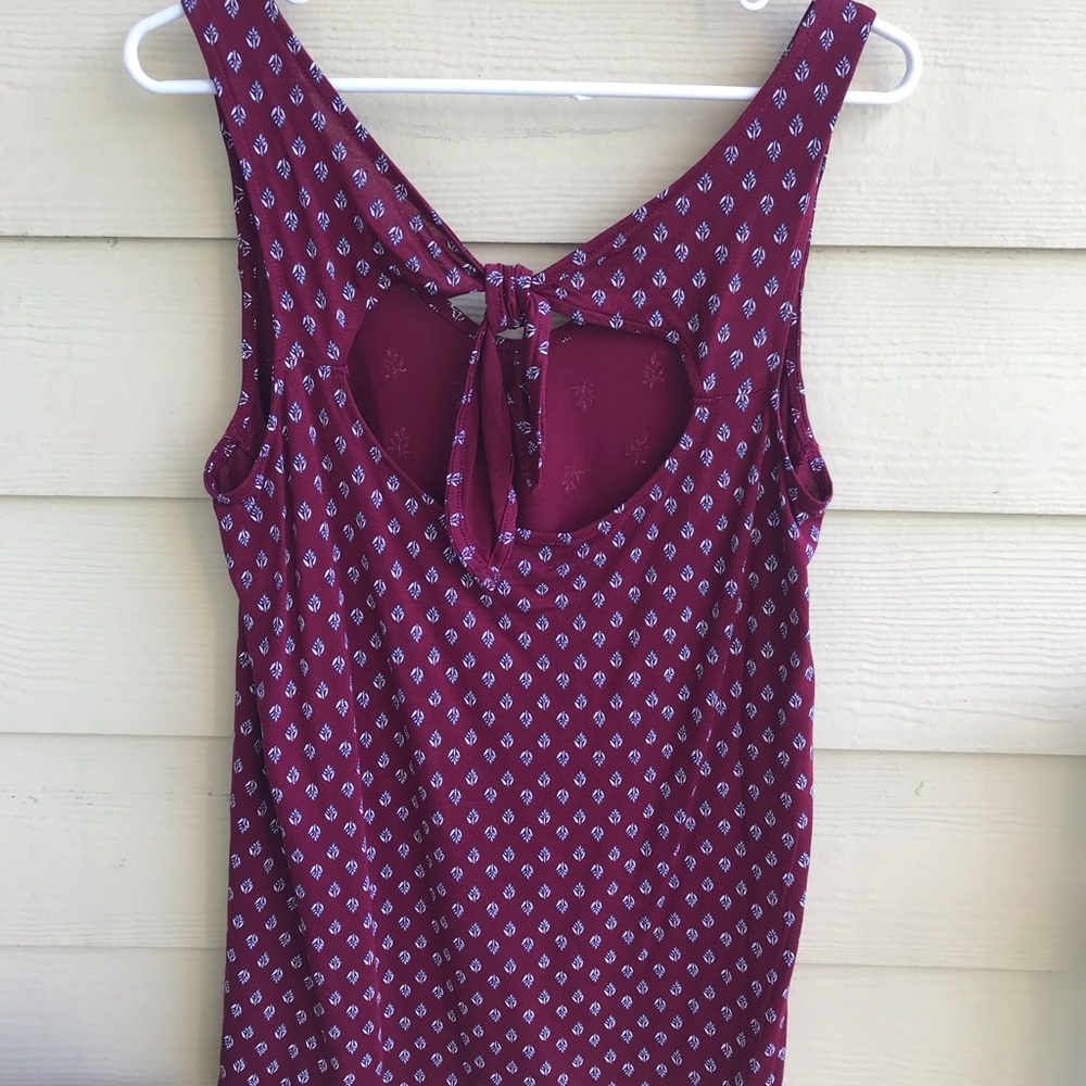 Old Navy Tank Top, NEVER WORN - Picture 5 of 7